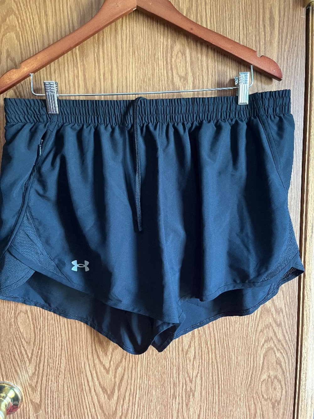 Womens Under Armour fly shorts
